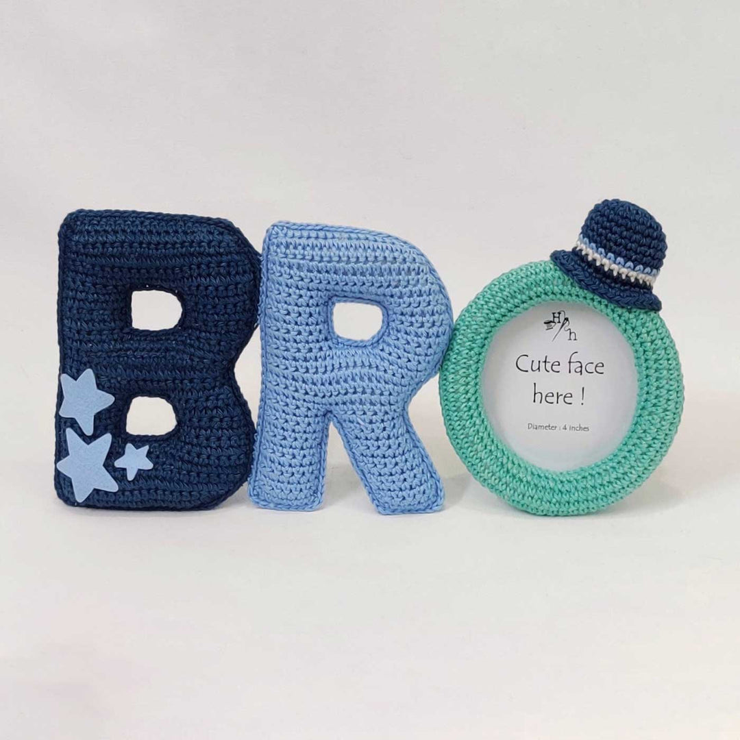 Handmade Crochet Photo Frame For Brothers