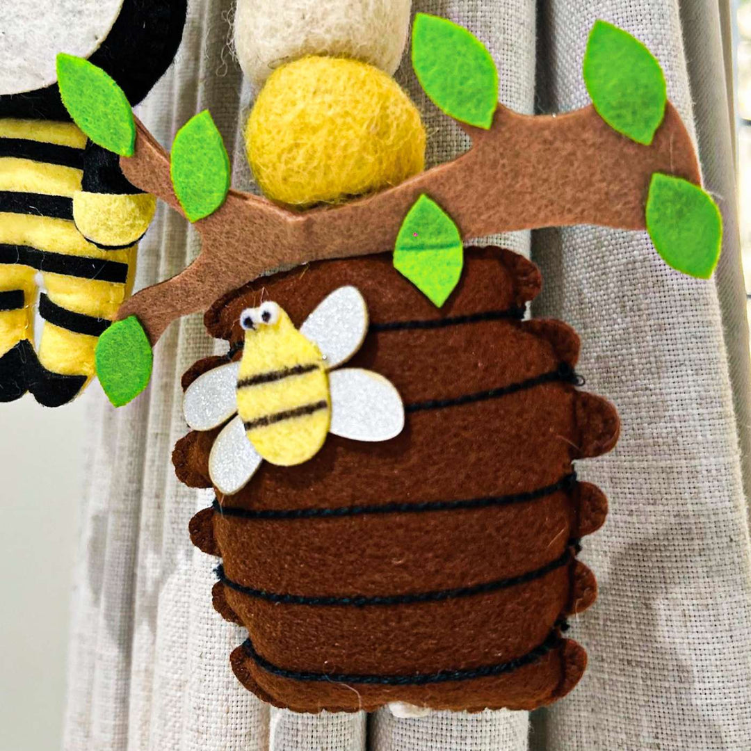 Handmade Buzzing Bliss Theme Felt Curtain Tie-Back