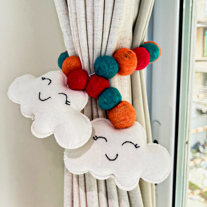 Handmade Cheerful Cloud Theme Felt Curtain Tie-Back