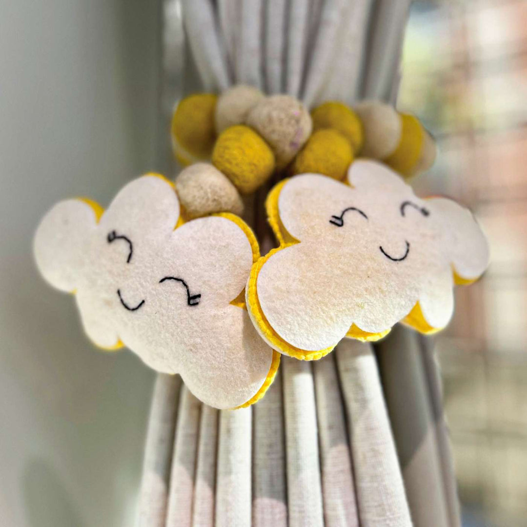 Handmade Smiling Cloud Theme Felt Curtain Tie-Back