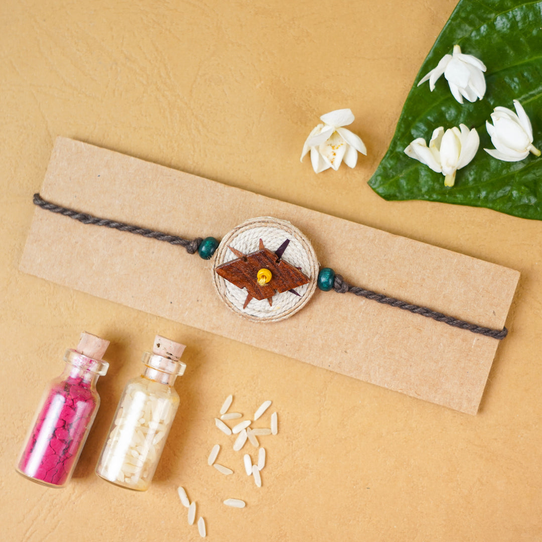 Handmade Eco-friendly Ghumakkad Pressed Flower Rakhi with Roli Chawal