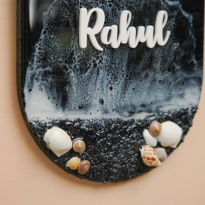 Personalized Black Beach Theme Resin Vertical Name Plate For Family