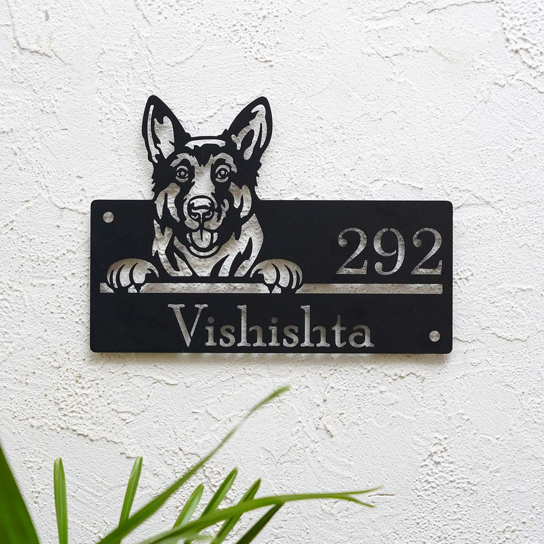 Personalized Weatherproof Artistic Dog Theme Metal Name Plate