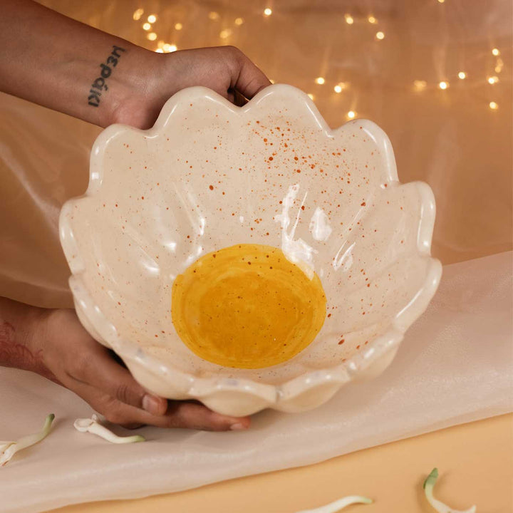 Handmade Large Daisy Daze Bowl