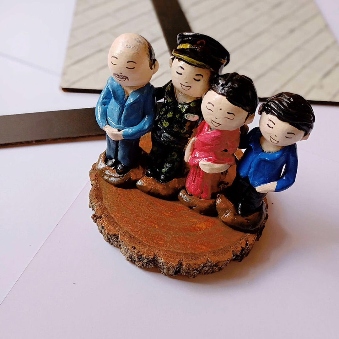 Handcrafted Personalized Clay Caricature Miniature | Family of 4