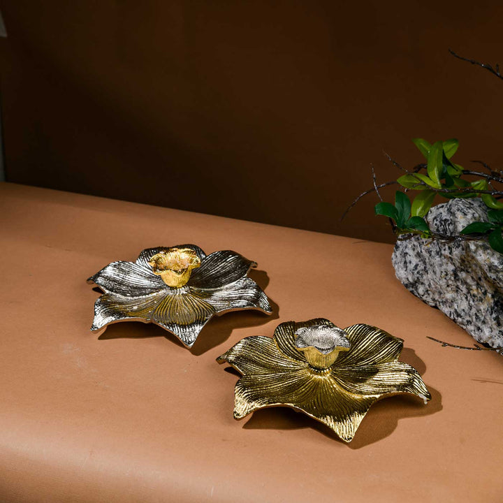 Handmade Silver & Golden Elysian Lotus Metal Candle Holder For Christmas Table Decoration | Set Of 2