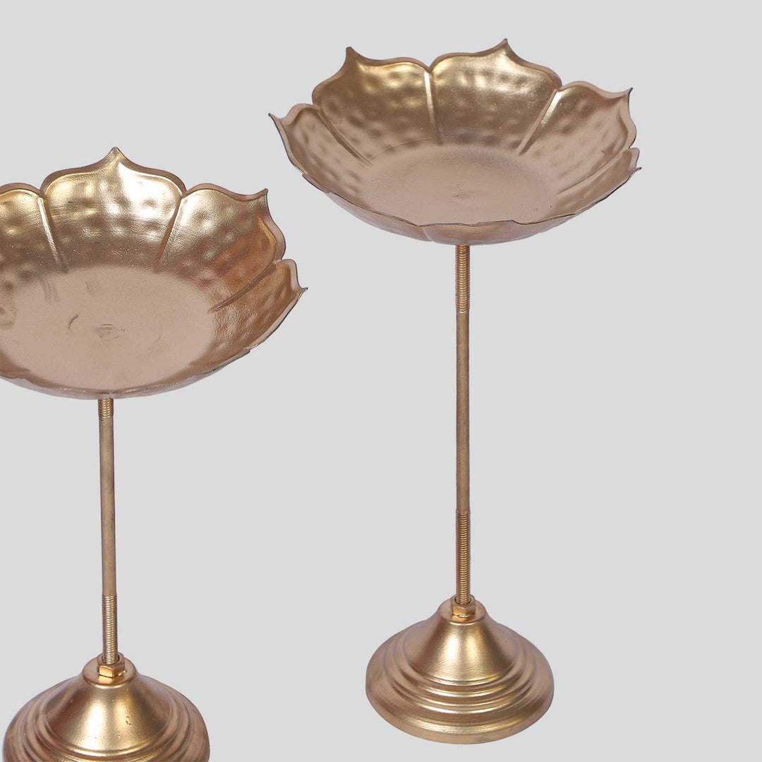 Handmade Gold Metal Detachbale Suflower Urli | Set of 3