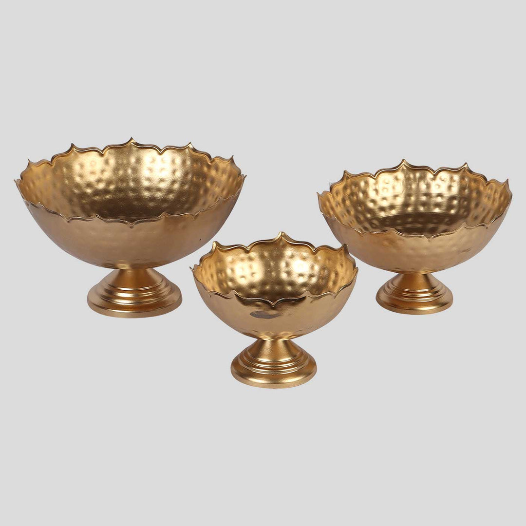 Handmade Gold Metal Taj Urli | Set of 7