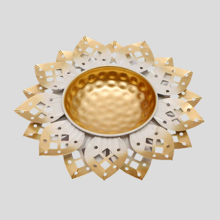 Handmade Gold & White Flower Urli