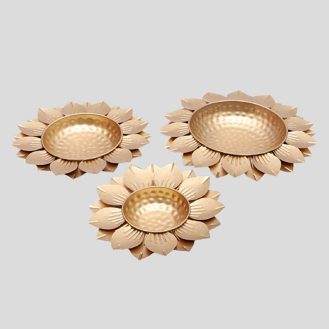 Handmade Hammered Gold FLower Urli | Set of 3