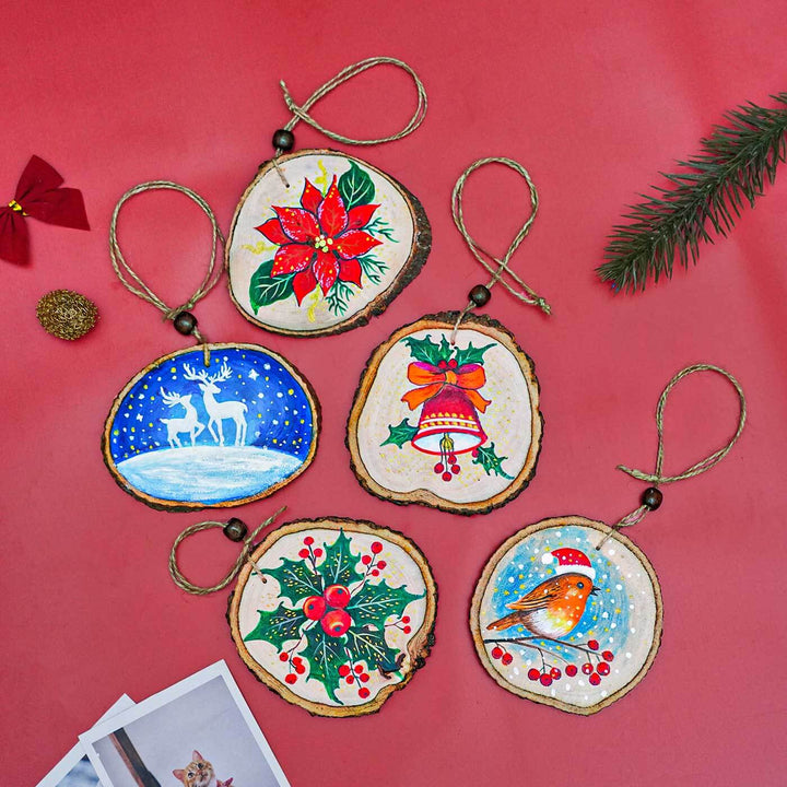 Hand-Painted Floral Themed Wooden Ornaments For Christmas Tree Decoration