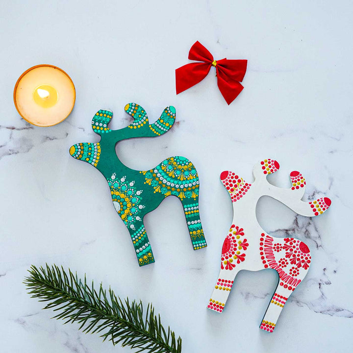 Hand-Painted Reindeer Dot Art Mdf Wood Table Decor For Christmas Decoration