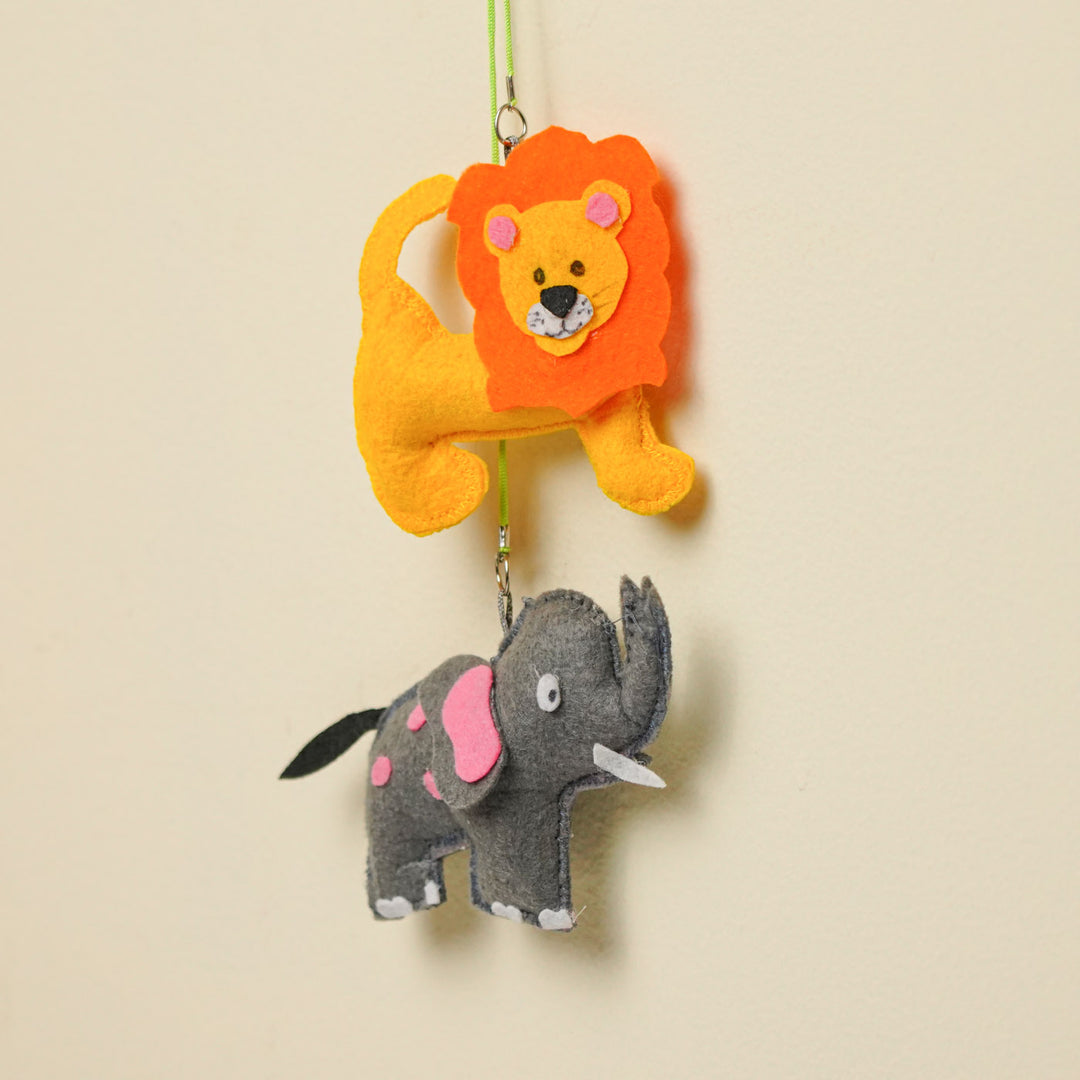 Personalized Animals Theme Felt Kids Name Plate