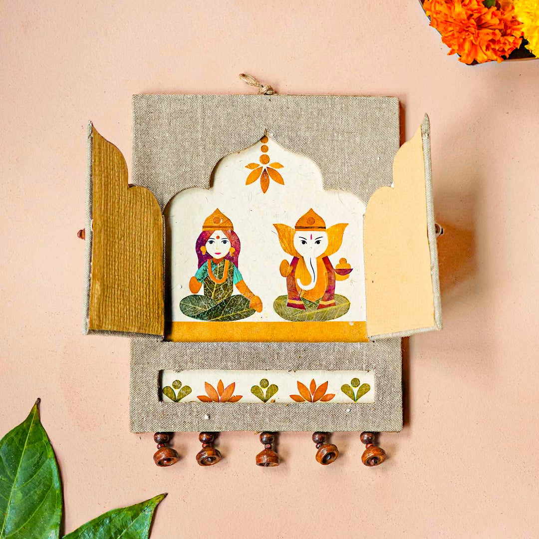 Handmade Diwali Temple Toran & Diya Hamper | Set of 12