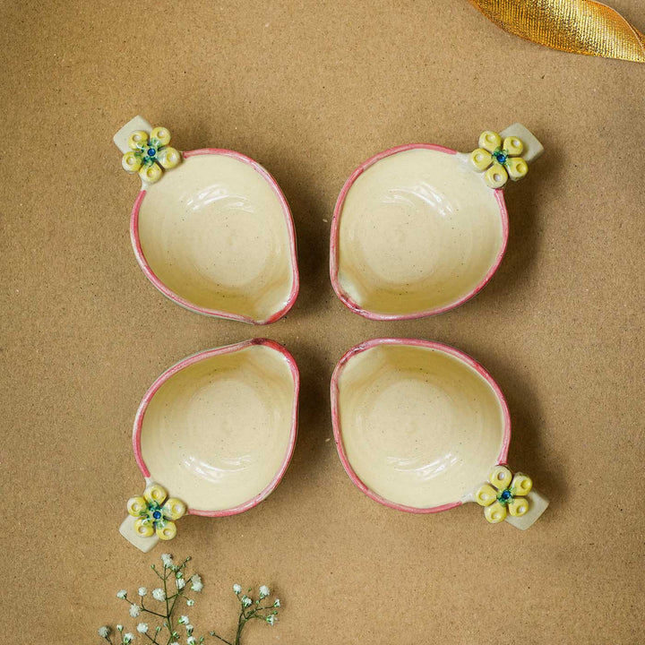 Handmade Pearl White with Flower Ceramic Oil Lamp / Diya | Set of 4