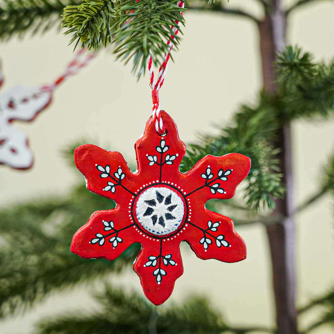 Handmade Red Snowflake Terracotta Ornaments For Christmas Tree Decoration