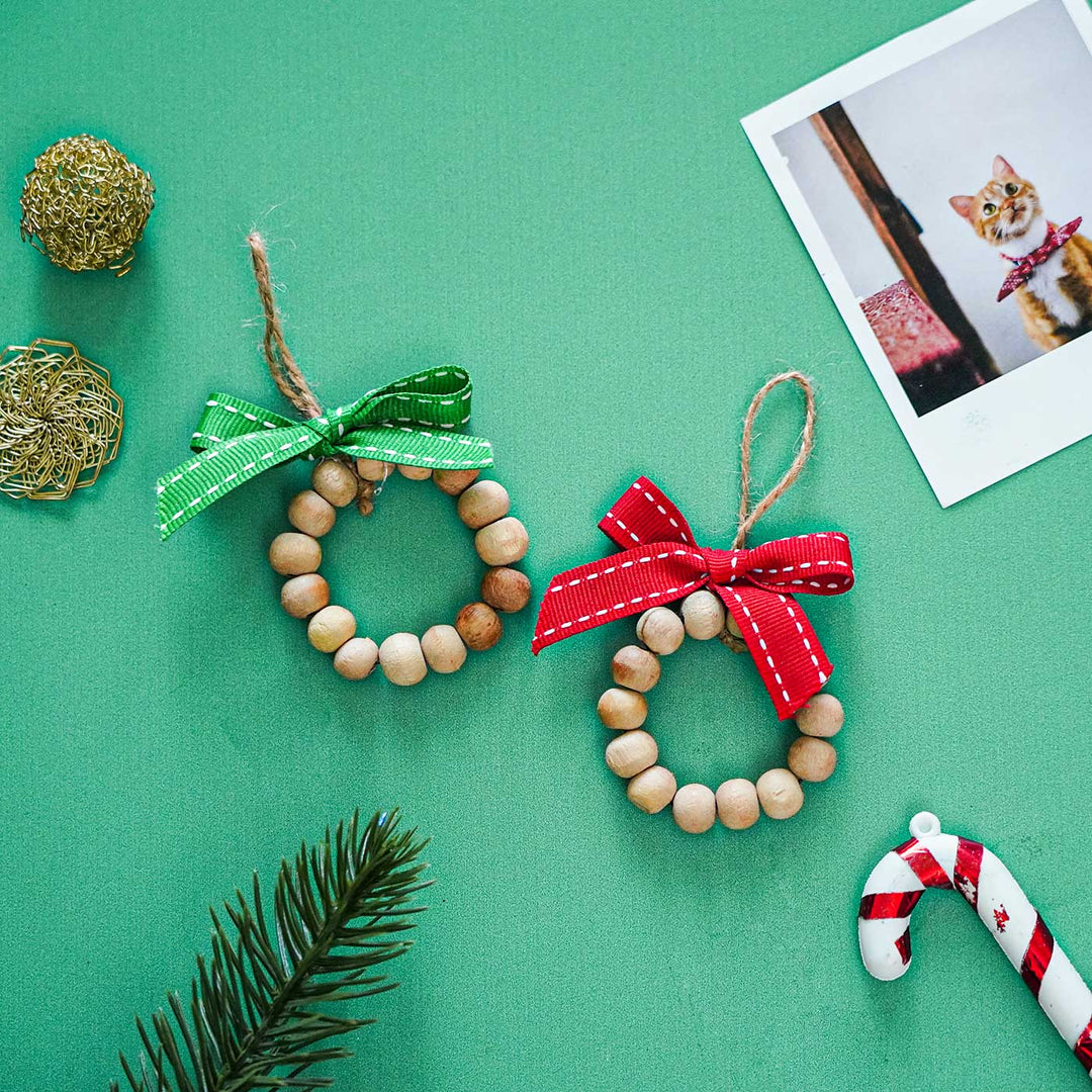 Handmade Round Beaded Wooden Ornament For Christmas Tree Decoration