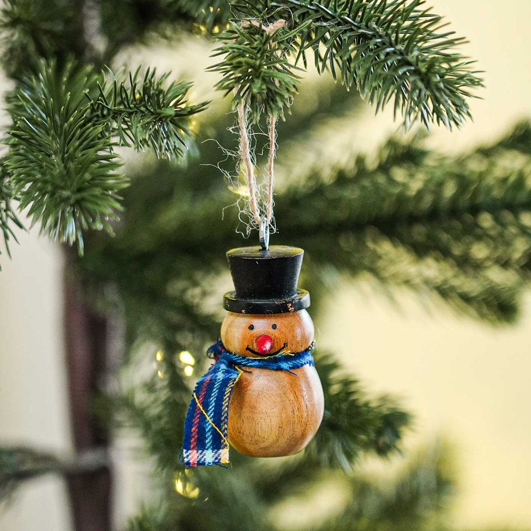 Handmade Snowman Wooden Ornament For Christmas Tree Decoration