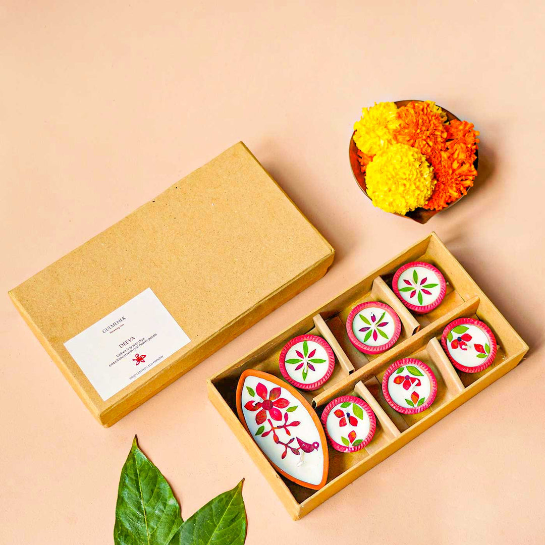 Set Of 14 | Handmade Soy Wax & Dry Flower Assorted Festive Diyas