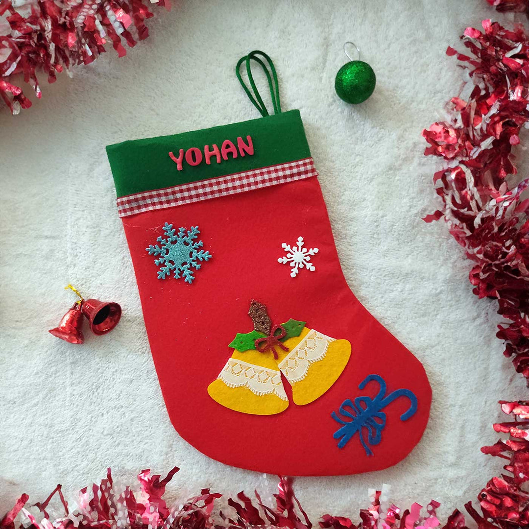 Personalized Green Holly Bells Felt Stockings For Christmas Decoration