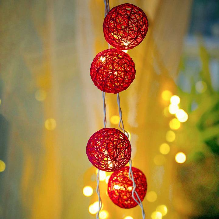 Handcrafted Yarn Spherical Fairy Light Hangings - Pink