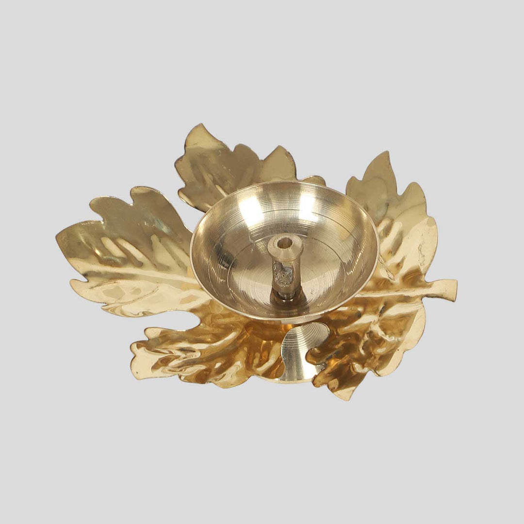 Handmade Maple Leaf Brass Oil Lamp / Diya