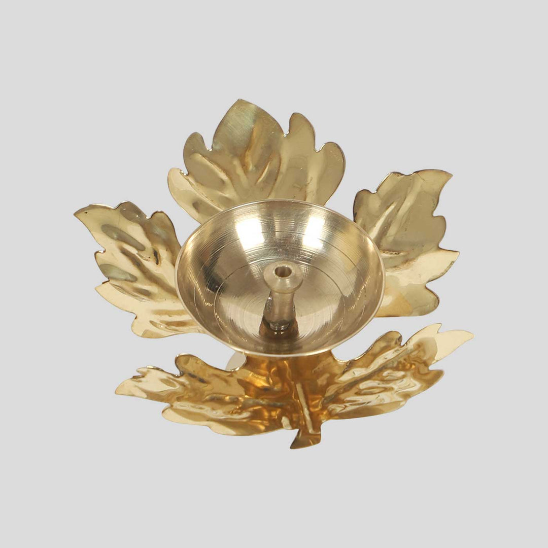 Handmade Maple Leaf Brass Oil Lamp / Diya