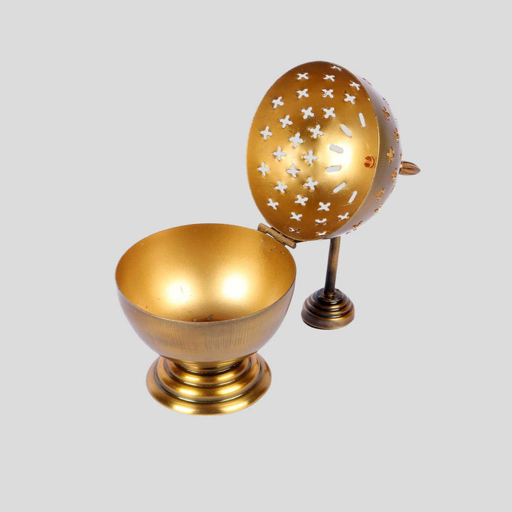 Handmade Metal Round Dhoop Fumer With Handle