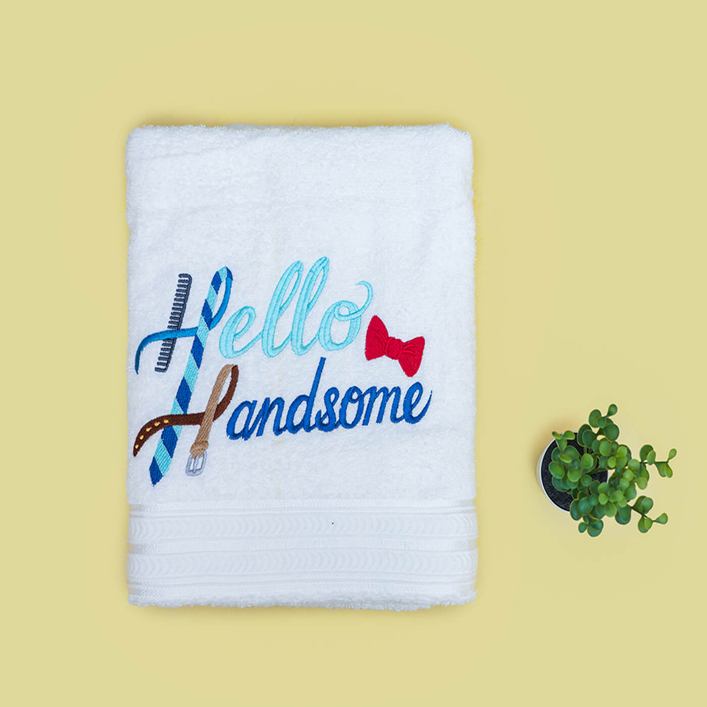 Personalized bath towel with the name of buying your lover- personalized gift -perfect gift- kids gift -Christmas gift - personalized presents-