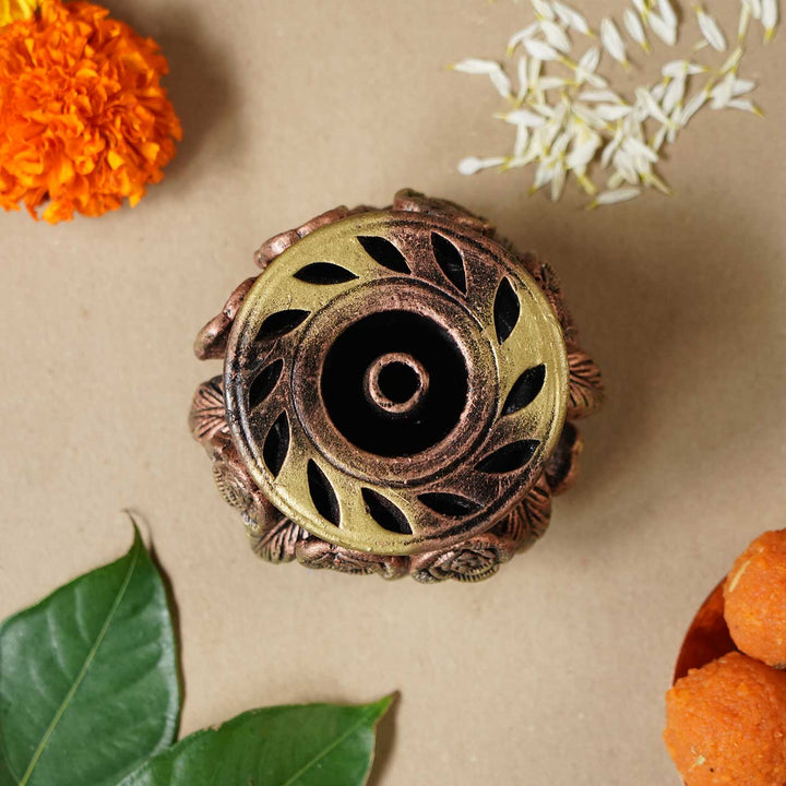 Handmade Lotus Terracotta Akhand Jyot Diya / Oil Lamp