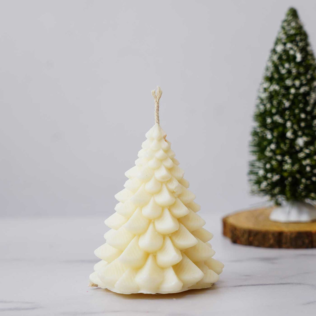 Christmas Tree Scented Soy Wax Candle | Floral Lavender