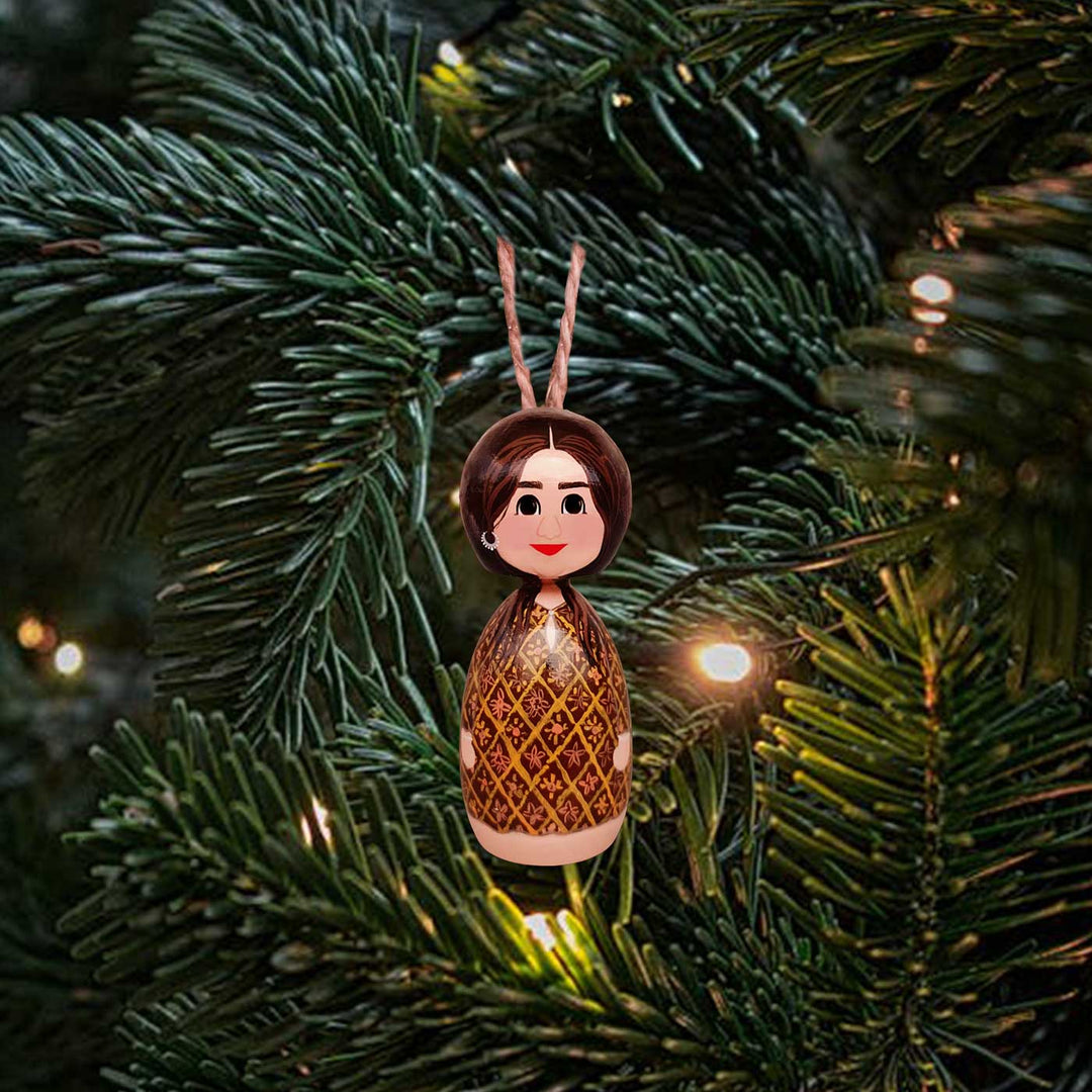 Photo Personalized Hand-painted Wooden Doll Ornament For Christmas Tree Decoration