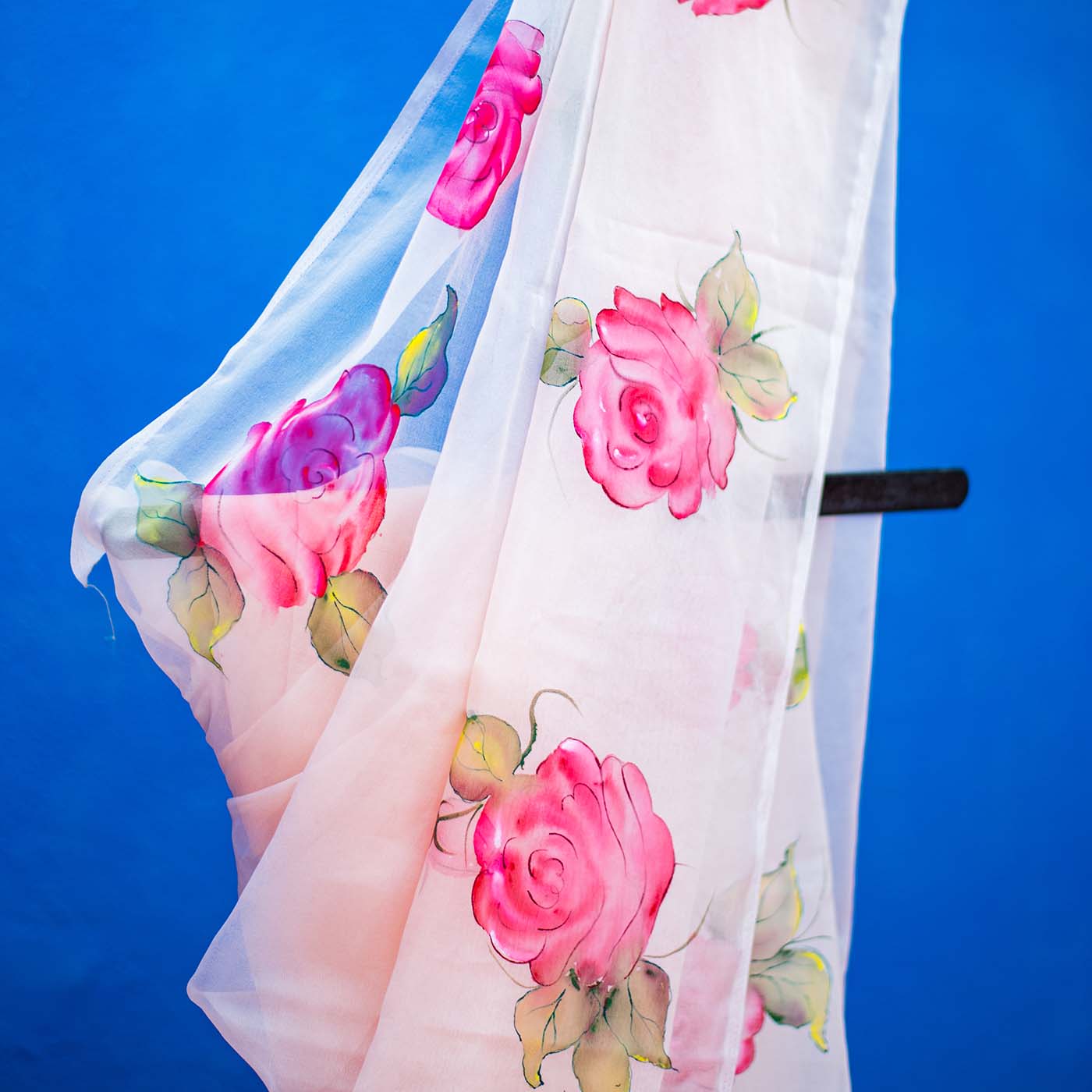 Hand-Painted Rose store Bouquet Saree